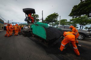 Infraestrutura inicia obras para renovar pavimentação da Avenida da Paz