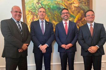 Fernando Tourinho, ministro Luís Roberto Barroso, Paulo Dantas e Marcelo Vitor se reuniram com presidente do STF | Maikel Marques