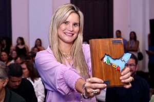 Atalaia se destaca no empreendedorismo educacional e conquista o XII Prêmio Sebrae Prefeitura Empreendedora