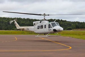 Governo não recusou ajuda do Uruguai: helicóptero do país ajuda nas operações de resgate do RS