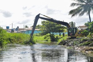 Prefeitura de Coruripe realiza ações preventivas para evitar impactos no período chuvoso