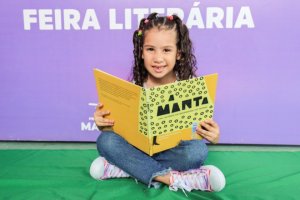 Educação estimula momentos de leitura em família por meio do projeto VaLer a Pena