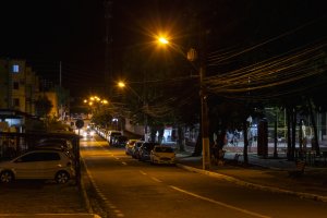 Avenida principal do Conjunto José Tenório ganha iluminação em LED