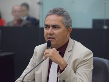 Deputado Francisco Tenório é o autor do projeto de lei
