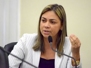 Deputada Flávia Cavalcante é a autora do projeto na Assembleia Legislativa