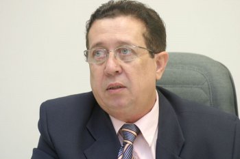 Decisão do juiz José Alberto Ramos atinge diretamente a chapa liderada pelo ex-prefeito Dudui