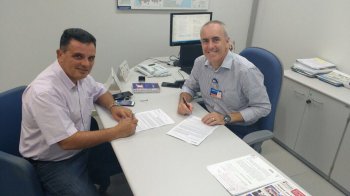 Prefeito Kil Freitas assinou contrato com a Caixa para liberação dos recursos