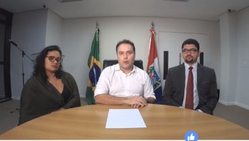 Renan Filho democratizou a informação pelo Facebook