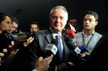 Renan diz que sistema político brasileiro é uma usina de crises 