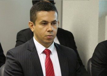 Promotor Rodrigo Soares Silva
