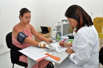Usuários recorreram às unidades de saúde da rede pública em Maceió e no interior