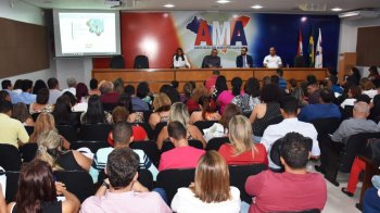 Ministério Público reúne secretários municipais de Educação para esclarecer questões do transporte escolar