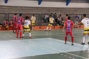 Futsal é a modalidade coletiva favorita e mais disputada no Jeal