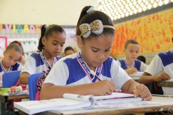 Programa Escola 10 chegará a mais de duas mil escolas estaduais e municipais de 5º e 9º anos - Valdir Rocha