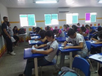 Mais de cem alunos da rede municipal de ensino estão tendo aulas há mais de três meses, para se prepararem para a prova do Instituto Federal de Alagoas