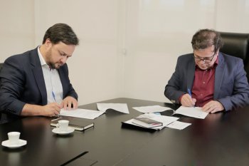 Termo de cooperação foi assinado neste quarta-feira (14), na Presidência do TJAL. Foto: Adeildo Lobo