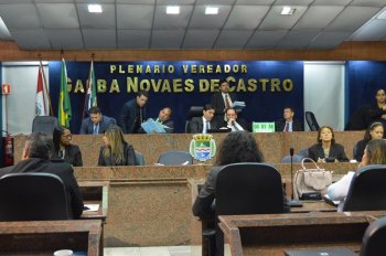 Audiência pública itinerante busca solução para famílias no Pinheiro  