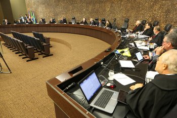 Pleno do Tribunal de Justiça de Alagoas, em sessão nesta terça-feira (14). Fotos: Caio Loureiro