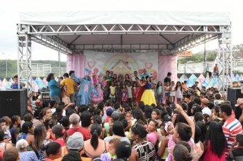Festa promovida pela prefeitura de São José da Laje fez a festa da garotada