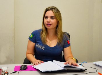 Delegada Maria Angelita, titular da Delegacia de Roubos e Furtos de Veículos e Cargas. (Foto: Larissa Wilson)