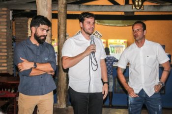 Prefeito Cláudio Filho Cacau prestigiou o lançamento da festa, na noite dessa terça-feira (13)