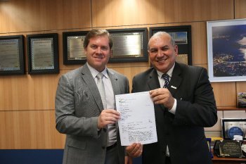 Ministro Marx Beltrão com o prefeito Marcos Lisboa, de Paulo Jacinto