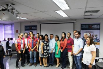 Secretária executiva do Conselho, Sylvana Medeiros, participou da premiação dos professores e estudantes que mais se destacaram no Projeto Todos Contra  o Aedes 