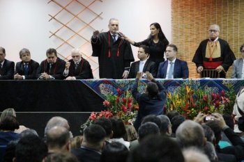 Alfredo Gaspar toma posse como chefe do Ministério Público; Geraldo Magela e Lean Araújo também são empossados como corregedor-geral e ouvidor do MPE/AL