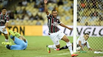 Wellington Silva festeja gol e classificação na final 