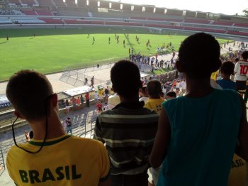 Crianças e adolescentes assistirão o clássico CSAxCRB no estádio Rei Pelé. Foto: Ascom Semas