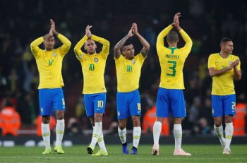Em amistoso bem morno, a Seleção Brasileira venceu o Uurguai por 1 a 0 - Foto: David Klein / Reuters