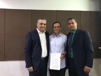 Prefeito Celino Rocha assinou TAC com o MPE para encerrar lixão do município