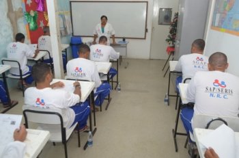 Participantes da OBMEP têm acompanhamento diário de educadores no Núcleo Ressocializador