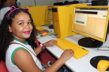 Estudantes de 36 Cmeis terão acesso à internet rápida e equipamentos adequados como recurso pedagógico. Foto: Ascom / Semed
