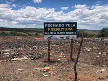 Com o encerramento das atividades nos vazadouros os municípios passaram a destinar de forma adequada seus resíduos em aterros sanitários licenciados