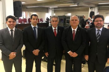 Juízes Hélio Pinheiro, Ygor Figueirêdo, Orlando Rocha, presidente Otávio Praxedes e o juiz Carlos Cavalcanti