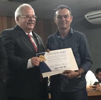 Prefeito Celino Rocha teve trabalho reconhecido pelo MPE