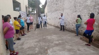 Usuárias do Cras Pitanguinha e moradoras da região participaram da ação