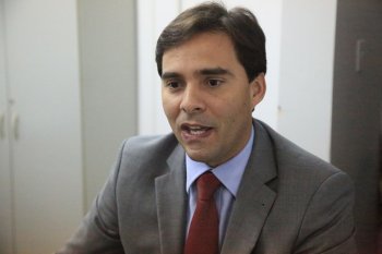 Presidente Kelmann Vieira comemora conquista de uma nova sede para o Legislativo