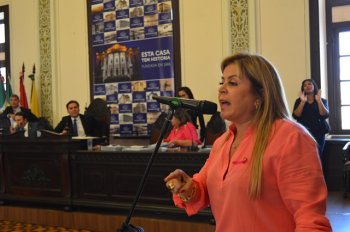Silvânia Barbosa apresentou a proposta na Câmara de Maceió