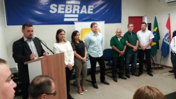 Encontro reuniu prefeitos e empresários da região e contou com a presença do ministro do Turismo, Marx Beltrão