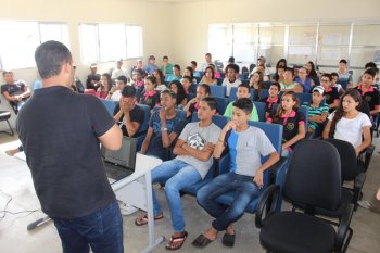 Cerca de 30 alunos tiveram o conhecimento do tempo e clima do Estado de Alagoas