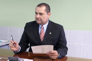 Juiz Flávio Luiz da Costa aplicou multa no banco Bradesco