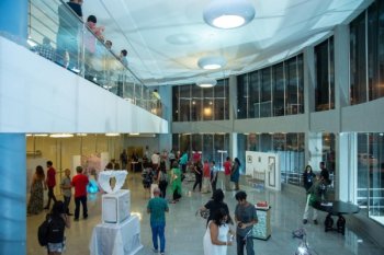 Complexo Cultural Teatro Deodoro recebe as primeiras exposições individuais dos artistas