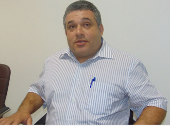 Ex-prefeito James Ribeiro traiu a confiança dos Renans -  Foto: Jackson Amaral - Tribuna do Sertão