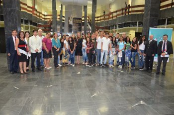 Escola Ivone Santos encerra programação semestral do Fale Educação