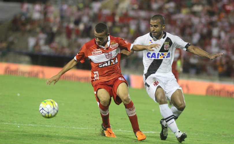 Luidy deve ir para o Corinthians  depois da Série B (Foto: Douglas Araújo)
