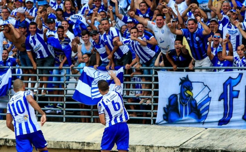 Jogadores azulinos festejaram a vitória com os gritos de Série B - Foto: Ailton Cruz - Gazeta de Alagoas