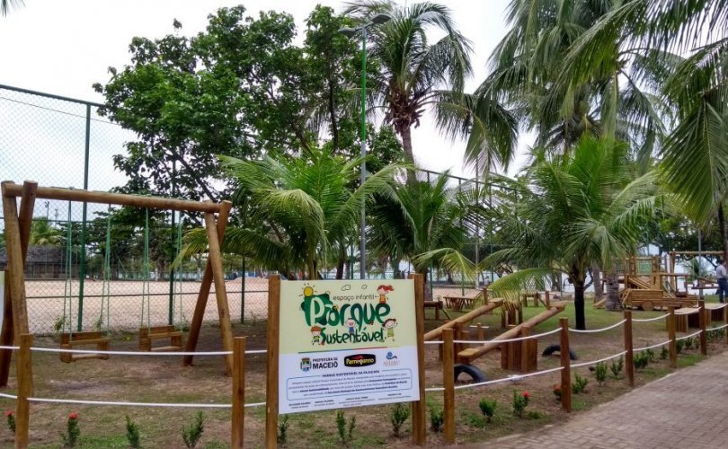 O parque infantil foi viabilizado por meio do projeto Adote Uma Praça Pública - Foto: Afranio Aquino