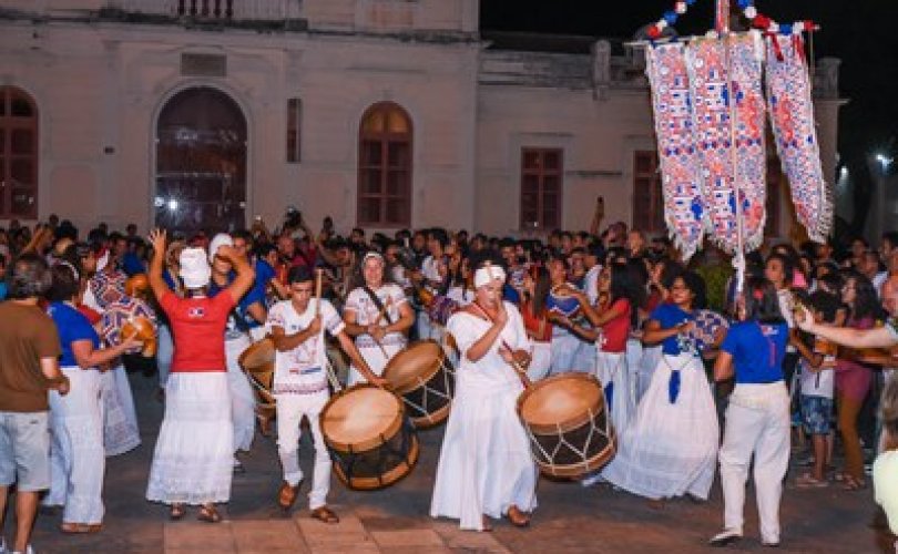 Evento realizado pela prefeitura e Ufal abriu as atividades de verão em Maceió